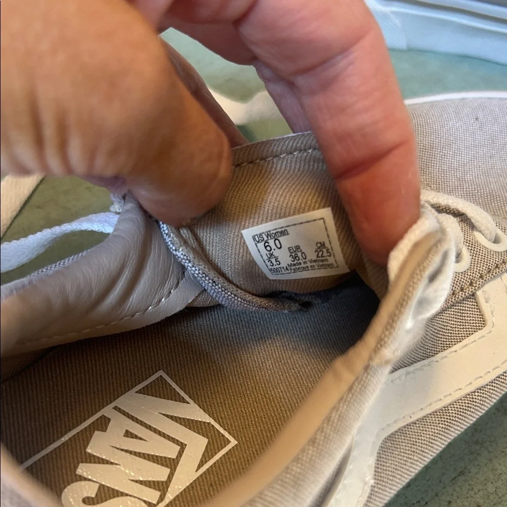 Vans Light Gray and White Lace-Up Sneakers - Picture 4 of 9